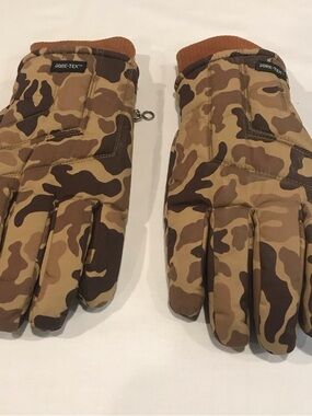 GORE-TEX Men's Brown Camo Winter Gloves